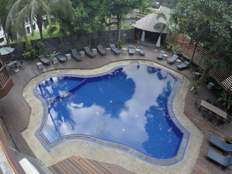 Hostal Sizzlers Hub
