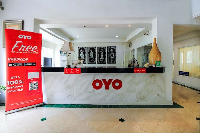 Hotel Oyo 254 Royal Pimand