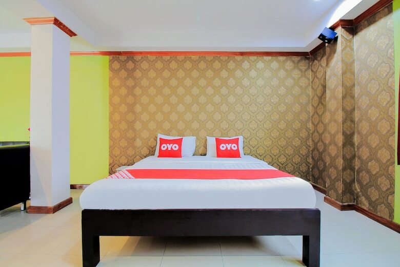 Hotel Oyo 254 Royal Pimand