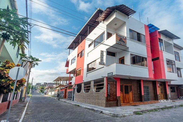 Hotel Hostal Tongo Reef