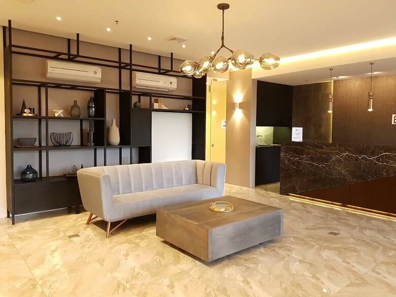 Bravo Tanauan Hotel