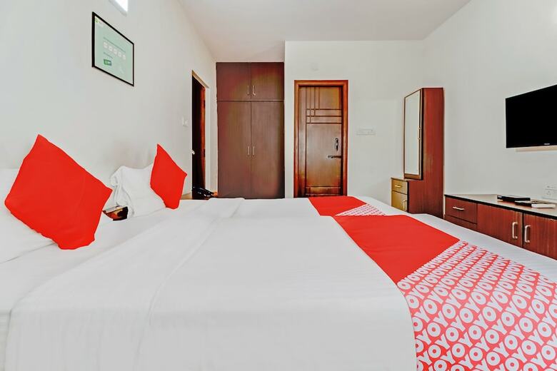 Hotel Oyo 1231 Roxel Inn