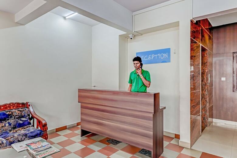 Hotel Oyo 1231 Roxel Inn