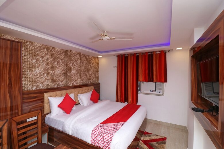 Hotel Oyo 29864 Pearl Inn
