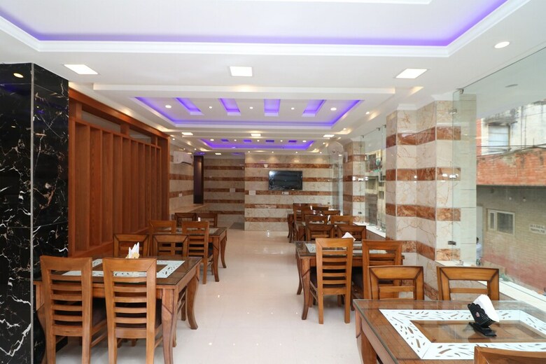 Hotel Oyo 29864 Pearl Inn