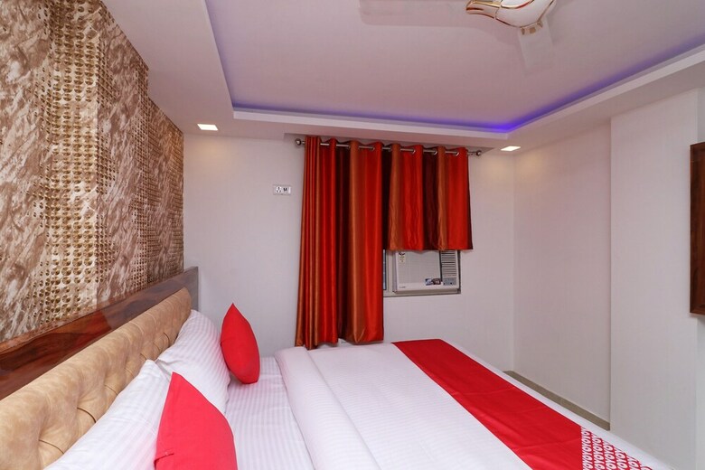 Hotel Oyo 29864 Pearl Inn