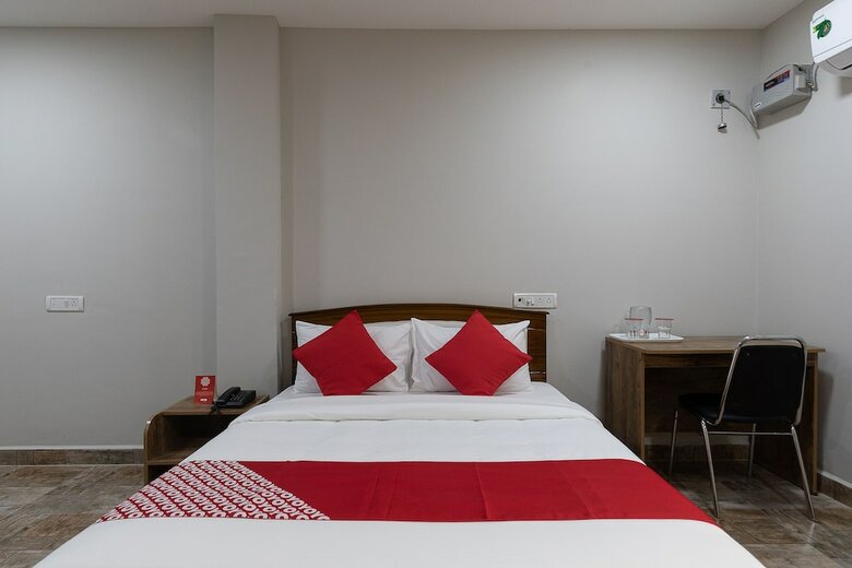 Hotel Oyo 39352 Nestle Inn