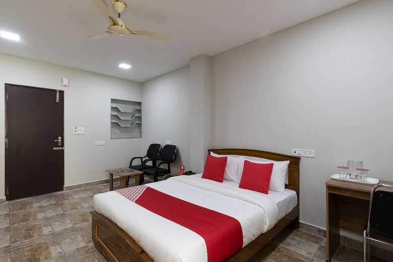 Hotel Oyo 39352 Nestle Inn