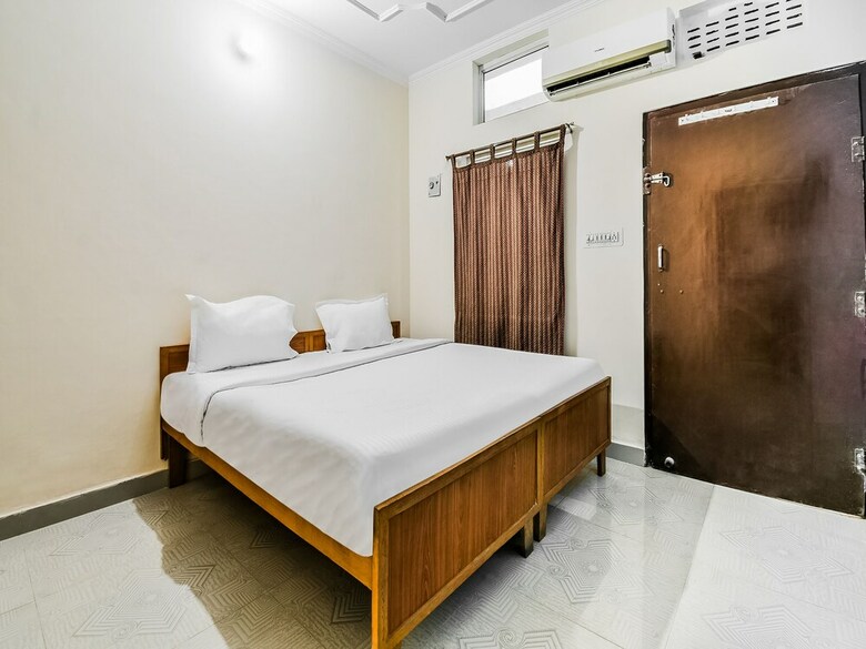 Spot On 39955 Annapurna Pinkcity Hotel