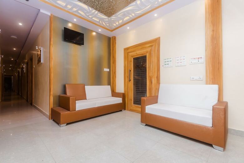 Hotel Oyo 37552 Suncity