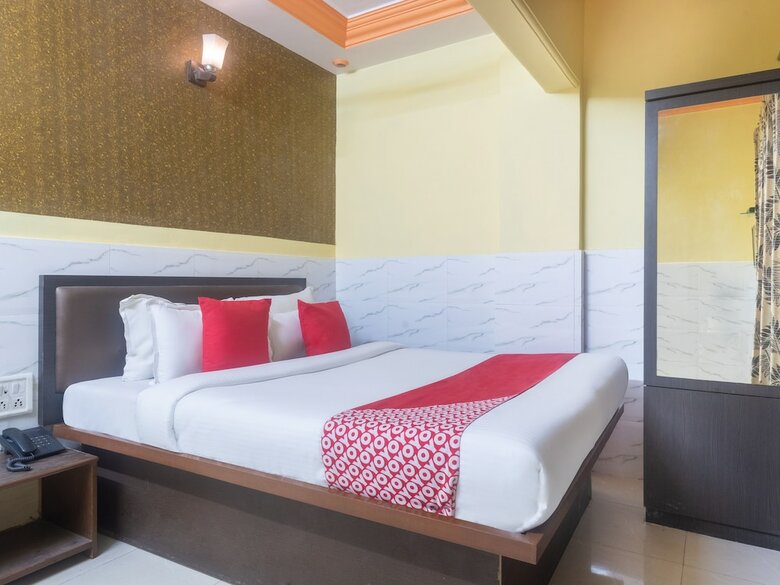 Oyo 44090 Hotel Classic Residency