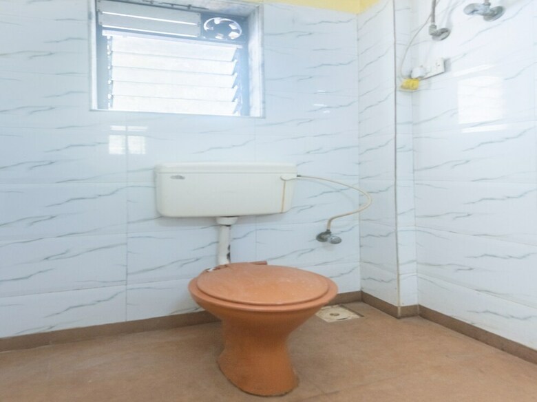 Oyo 44090 Hotel Classic Residency