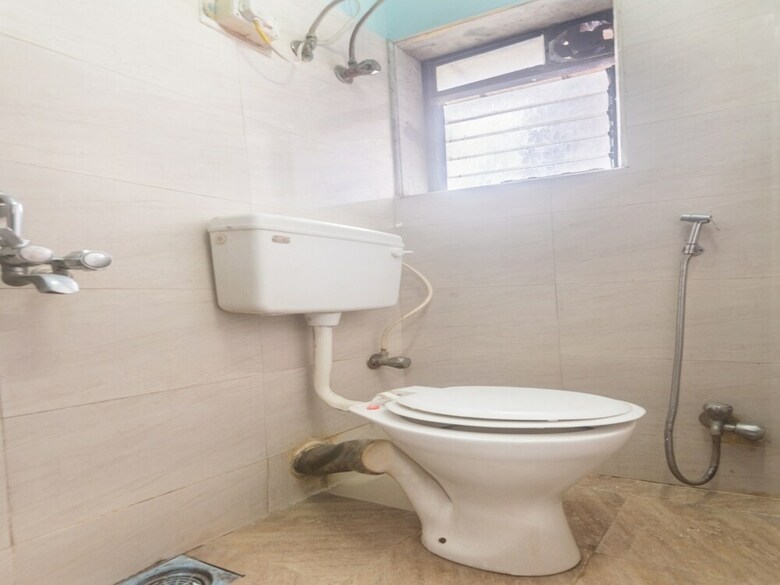 Oyo 44090 Hotel Classic Residency