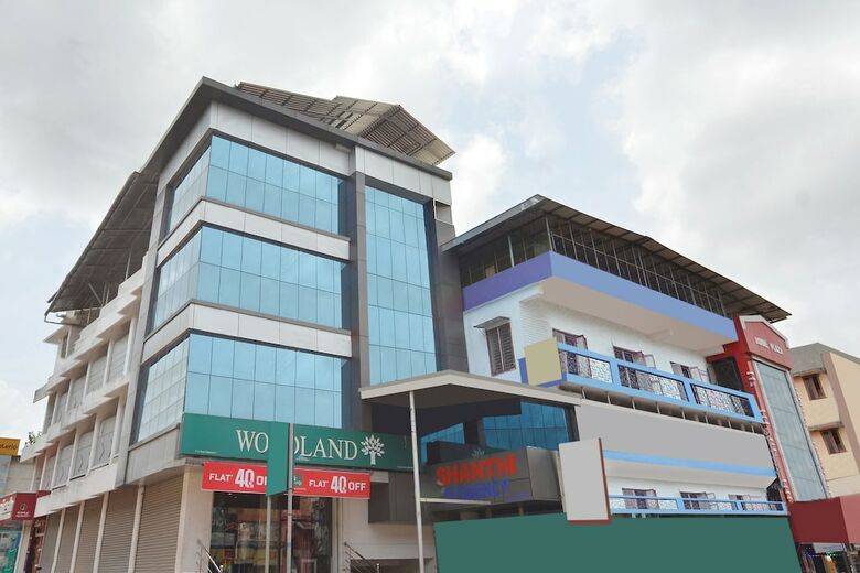 Hotel Oyo 44093 Shanthi Residency