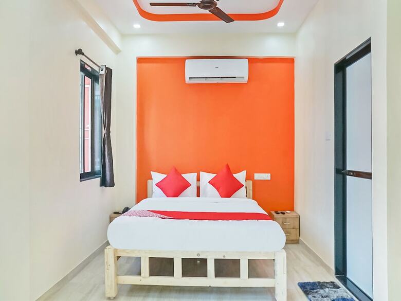 Hotel Oyo 28565 Rajanigandha