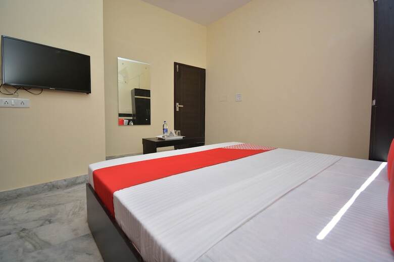 Hotel Oyo 37226 Jass Stays