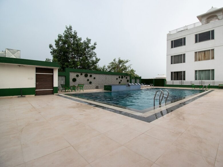 Palette - Hotel Shiv Vilas Palace