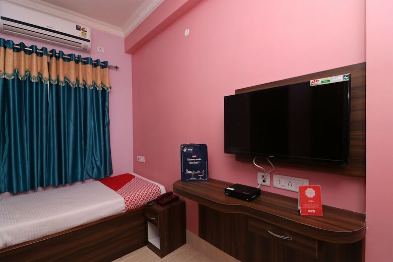 Hotel Oyo 19806 Corporate Guest House