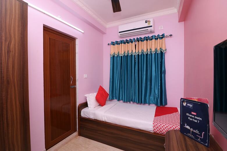 Hotel Oyo 19806 Corporate Guest House