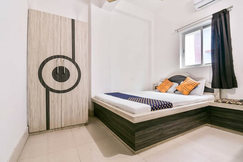 Spot On 40511 Hotel Bajrang Residency