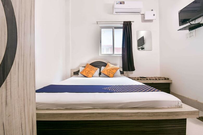 Spot On 40511 Hotel Bajrang Residency