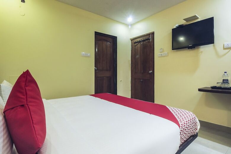 Oyo 28047 Hotel Galaxy Residency