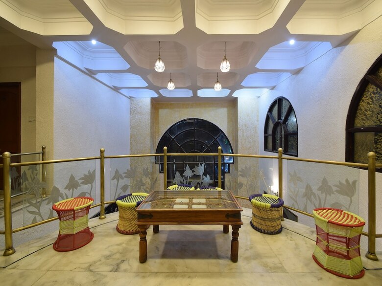 Oyo 30226 Hotel Darshan Palace