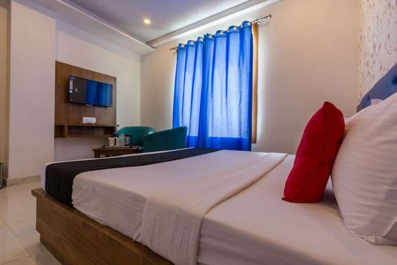 Hotel Capital O 44225 Neem Leaf