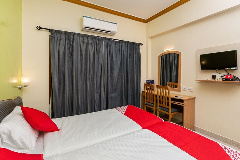 Hotel Collection O 28825 Oriental Inn