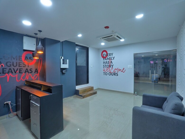 Hotel Collection O 30090 Mayajaal Multiplex