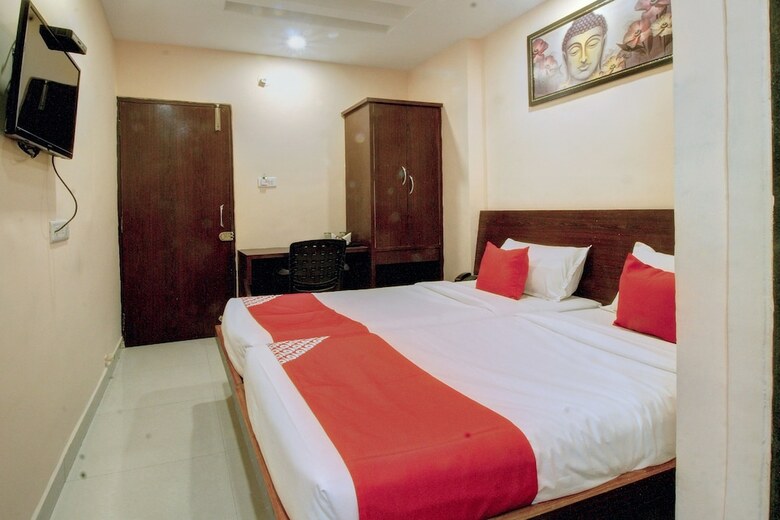 Hotel Oyo 30475 Sangam Residency