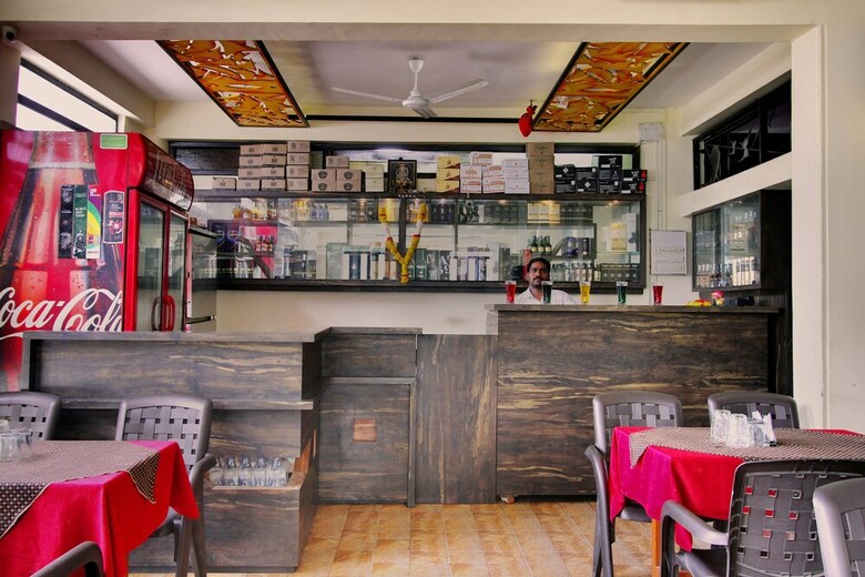 Hotel Oyo 30475 Sangam Residency