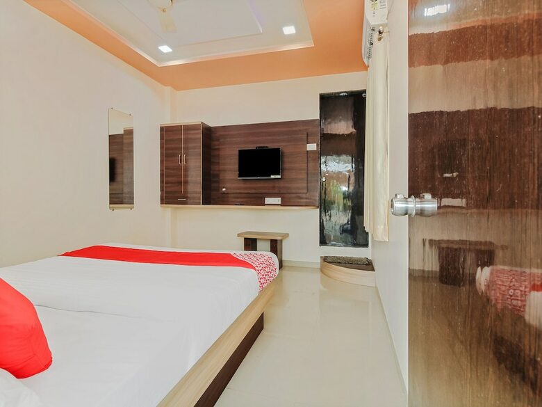 Hotel Oyo 28743 Golconda Inn
