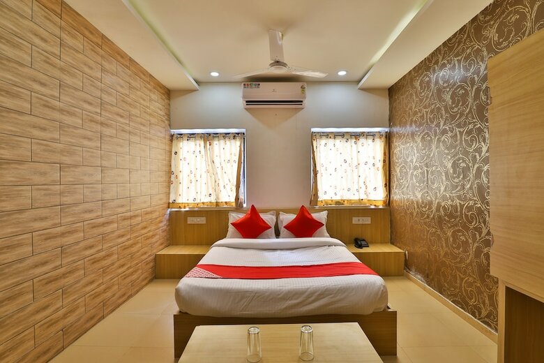 Oyo 35809 Hotel Sheetal