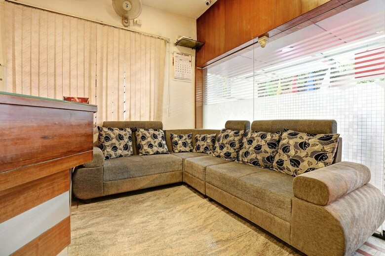 Oyo 872 West Park Hotel