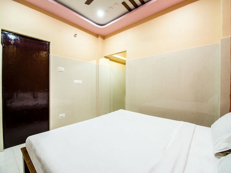 Hotel Spot On 15830 Ssg Residency
