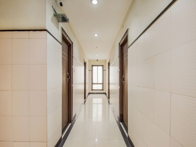 Hotel Spot On 15830 Ssg Residency