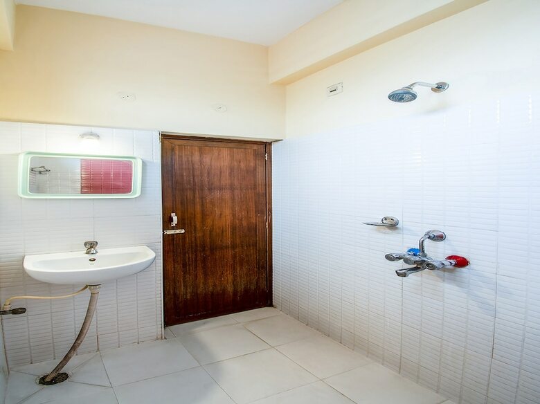 Hotel Spot On 15830 Ssg Residency