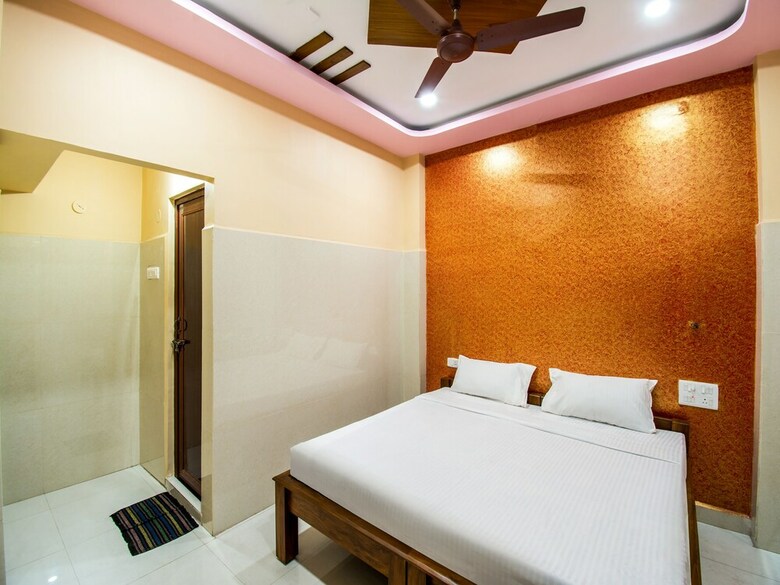 Hotel Spot On 15830 Ssg Residency