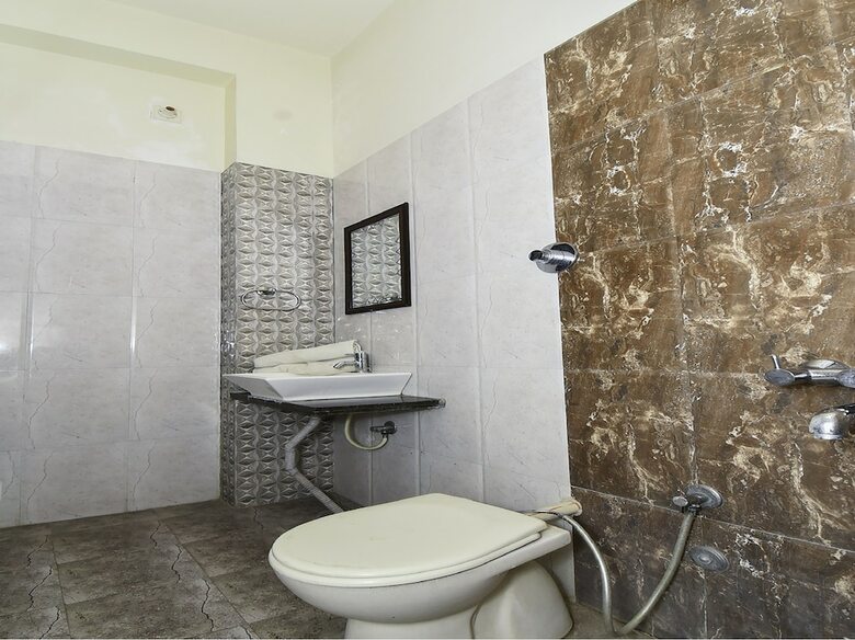 Hotel Oyo 29348 Marwar Heritage