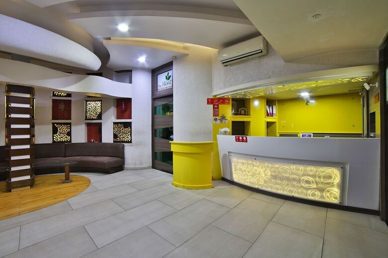 Oyo 29657 Hotel The Emerald