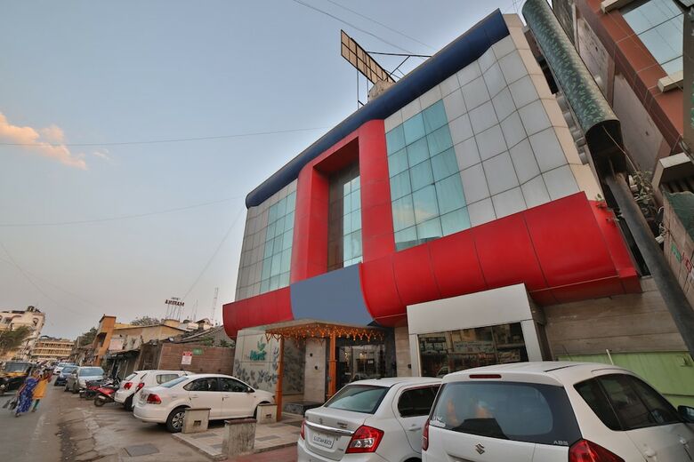 Oyo 29657 Hotel The Emerald