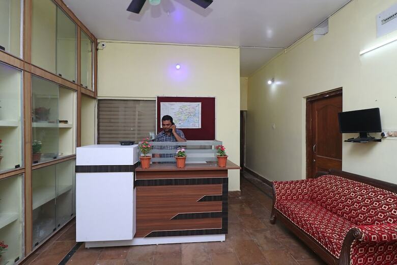 Hotel Oyo 29205 Bhubaneswar Pride