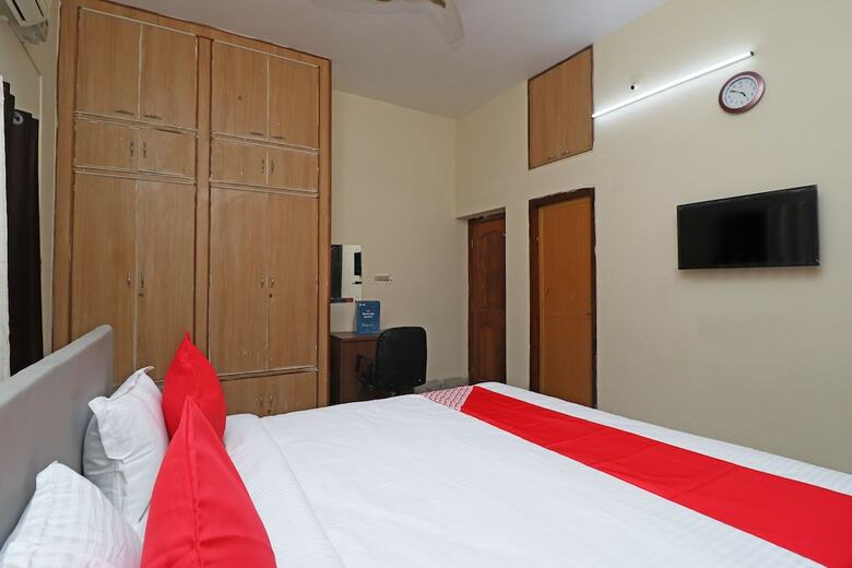 Hotel Oyo 29205 Bhubaneswar Pride
