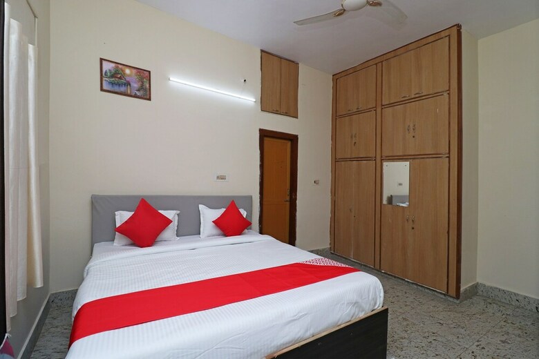 Hotel Oyo 29205 Bhubaneswar Pride