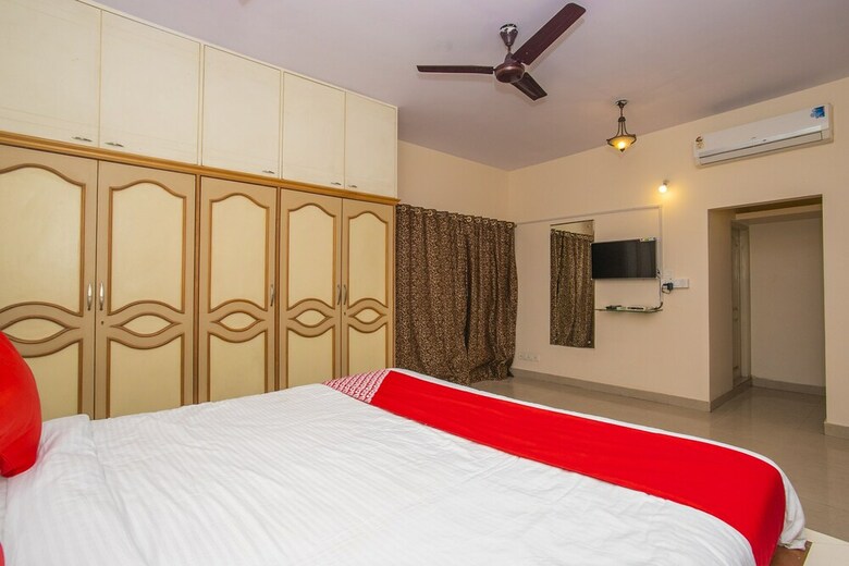Hotel Oyo 24118 Slv Enterprises