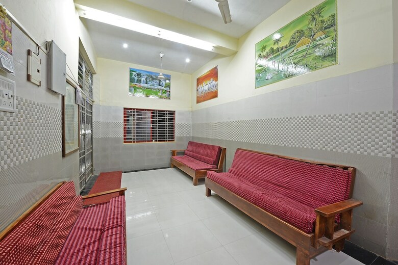 Hotel Oyo 29663 Sp Highway Inn