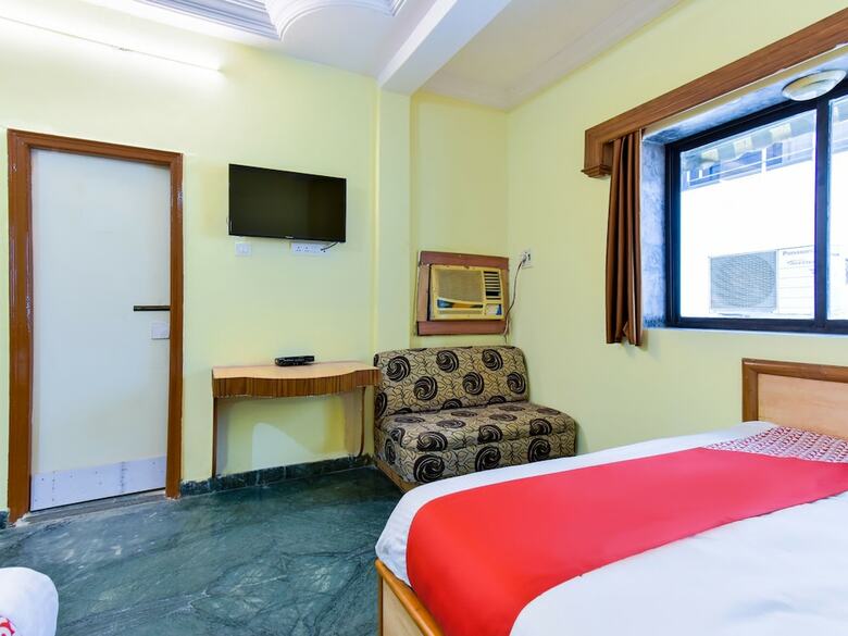 Hotel Oyo 26631 Sai Mamta