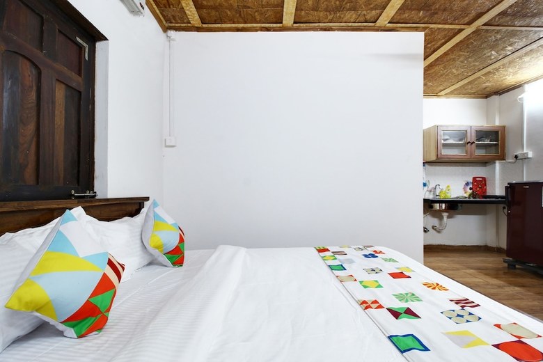 Hotel Oyo Home 23417 Elegant Studio