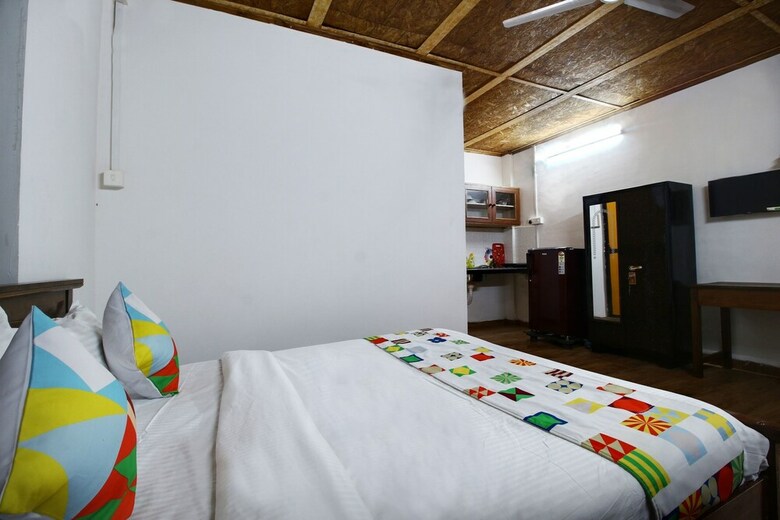 Hotel Oyo Home 23417 Elegant Studio